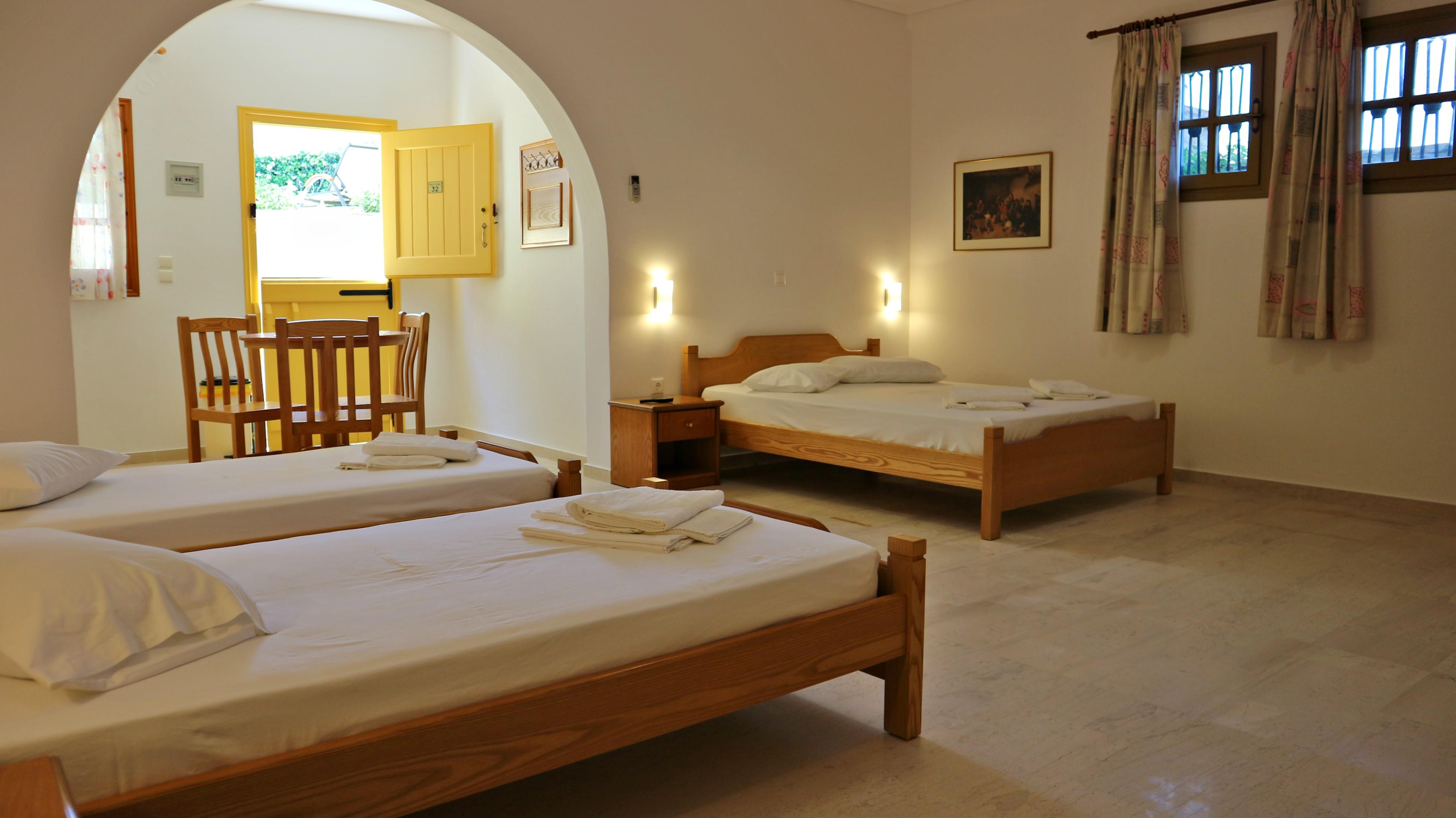 Proteas Hotel & Suites Agios Prokopios  Zewnętrze zdjęcie