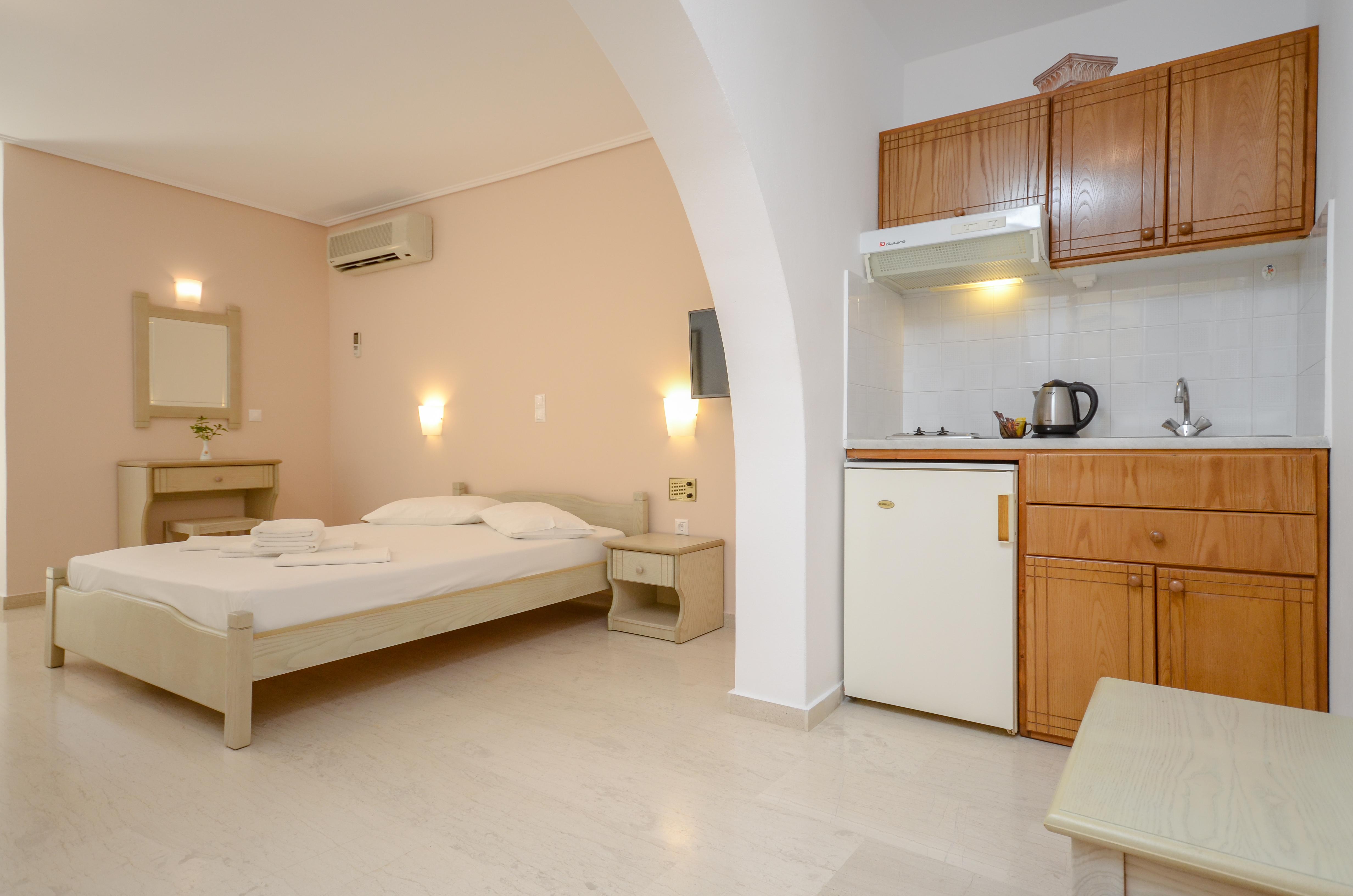 Proteas Hotel & Suites Agios Prokopios  Zewnętrze zdjęcie