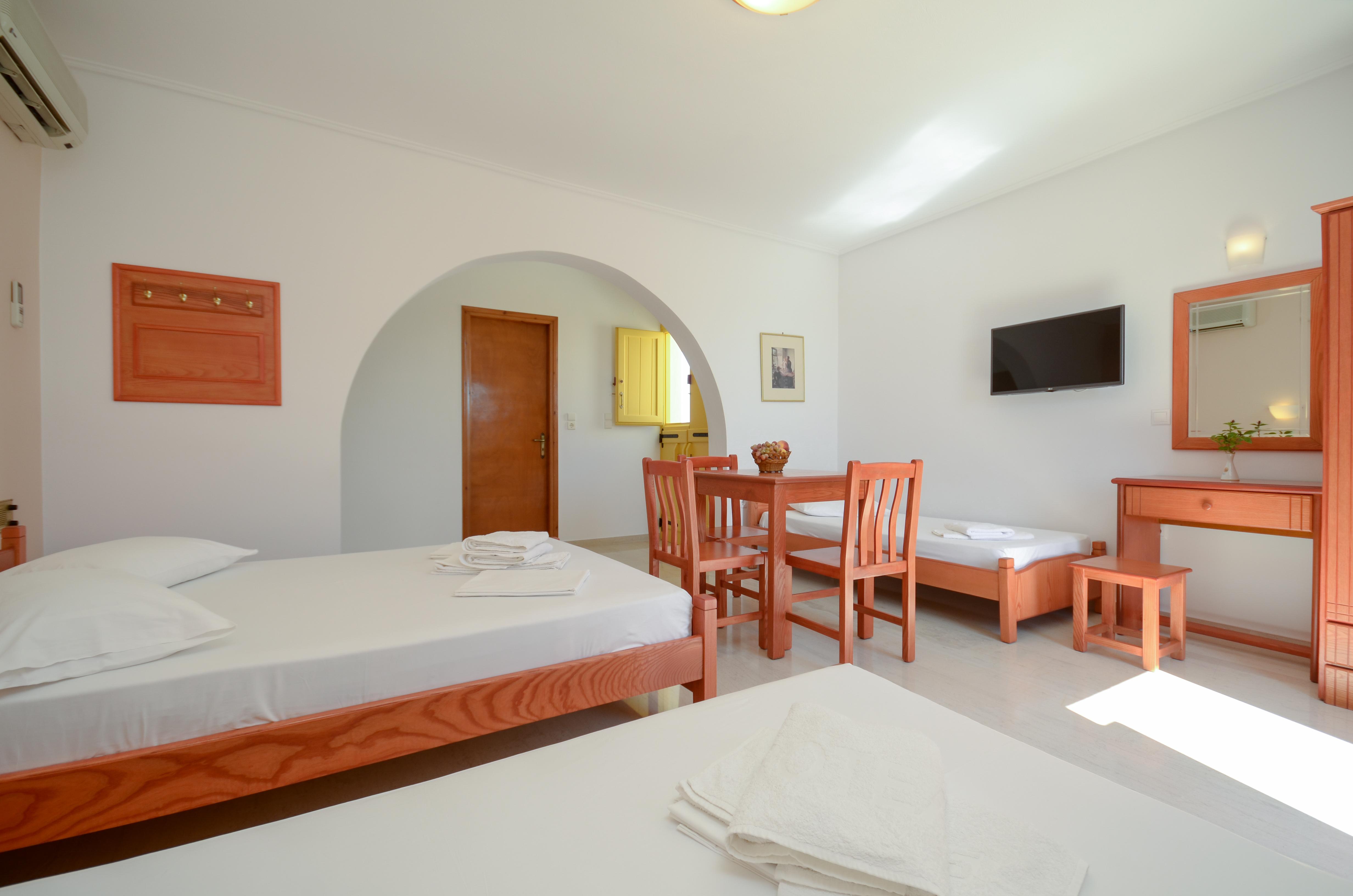 Proteas Hotel & Suites Agios Prokopios  Zewnętrze zdjęcie