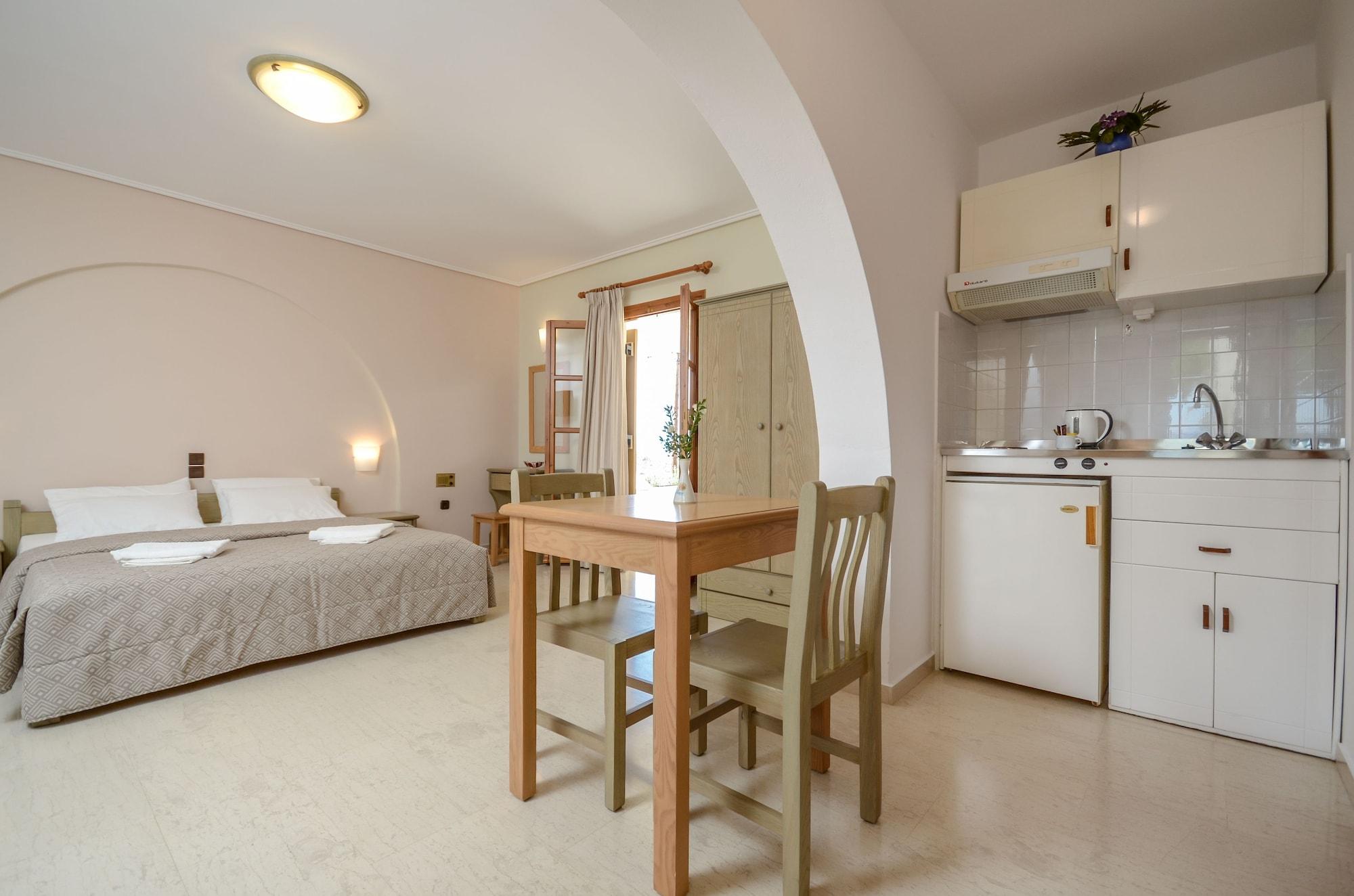 Proteas Hotel & Suites Agios Prokopios  Zewnętrze zdjęcie