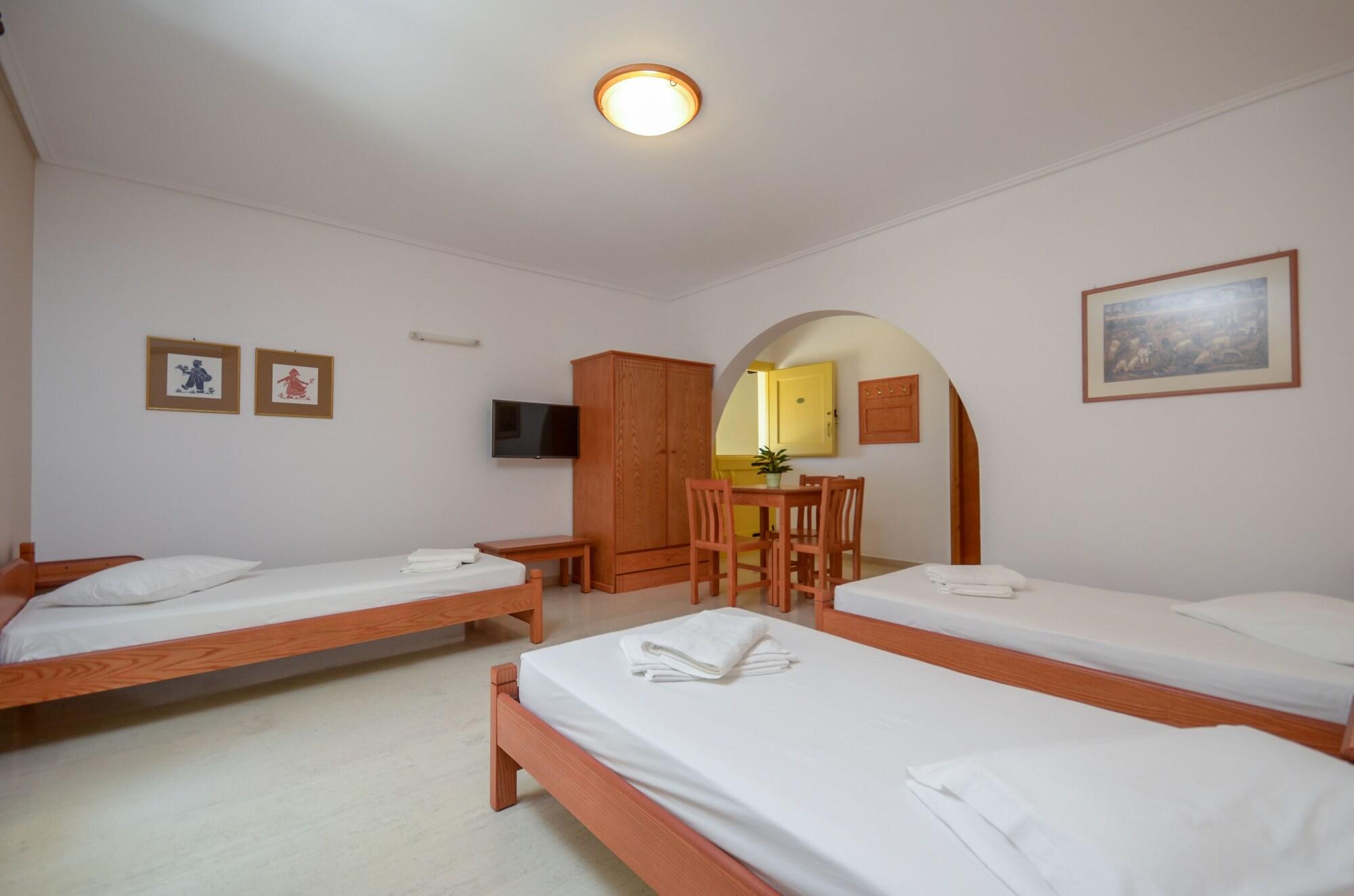 Proteas Hotel & Suites Agios Prokopios  Zewnętrze zdjęcie